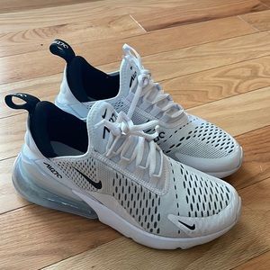 Nike Air Max 270 Sneaker